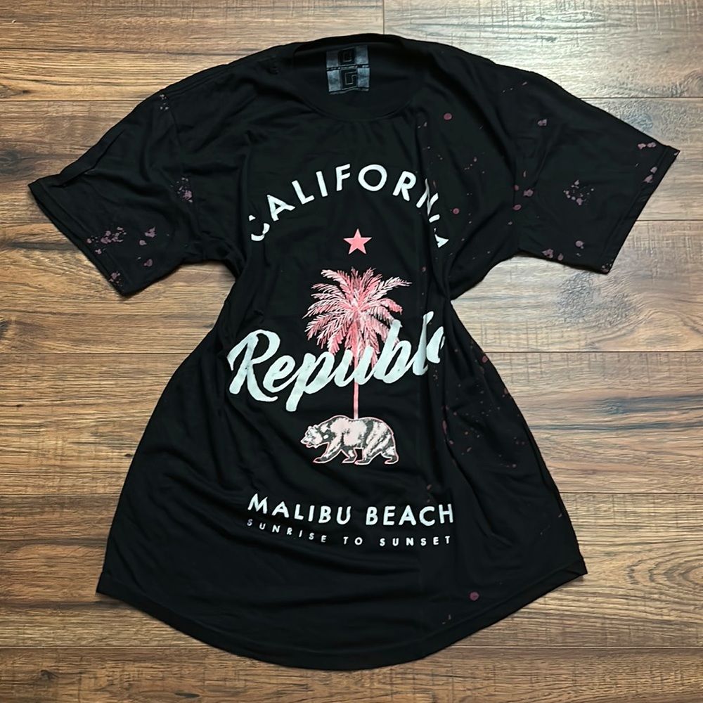 Graphic tee perfect condition